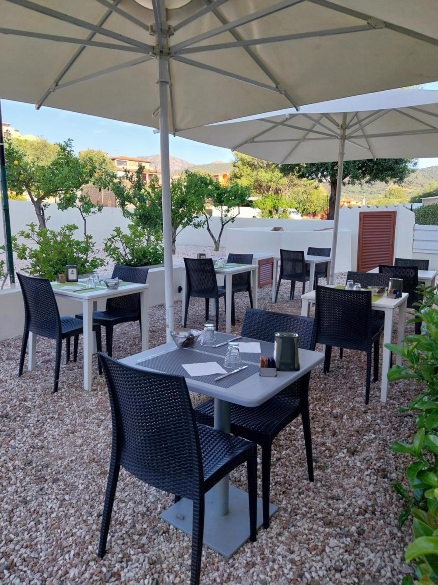 Mivida "Le Stanze Di Ada" Bed & Breakfast San Teodoro  Bagian luar foto