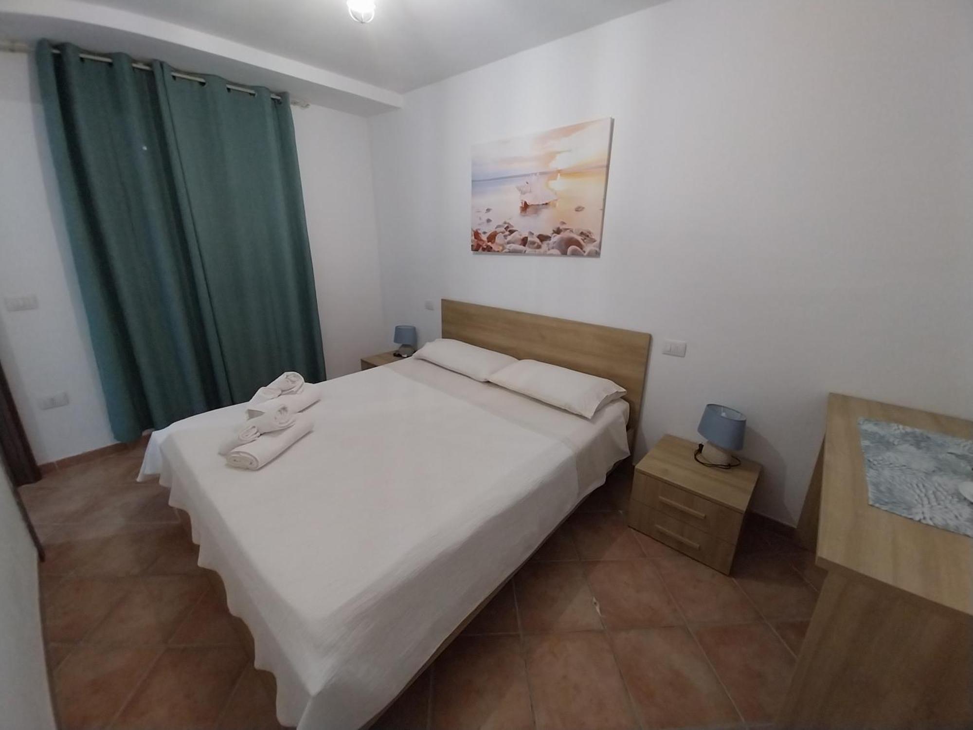 Mivida "Le Stanze Di Ada" Bed & Breakfast San Teodoro  Bagian luar foto